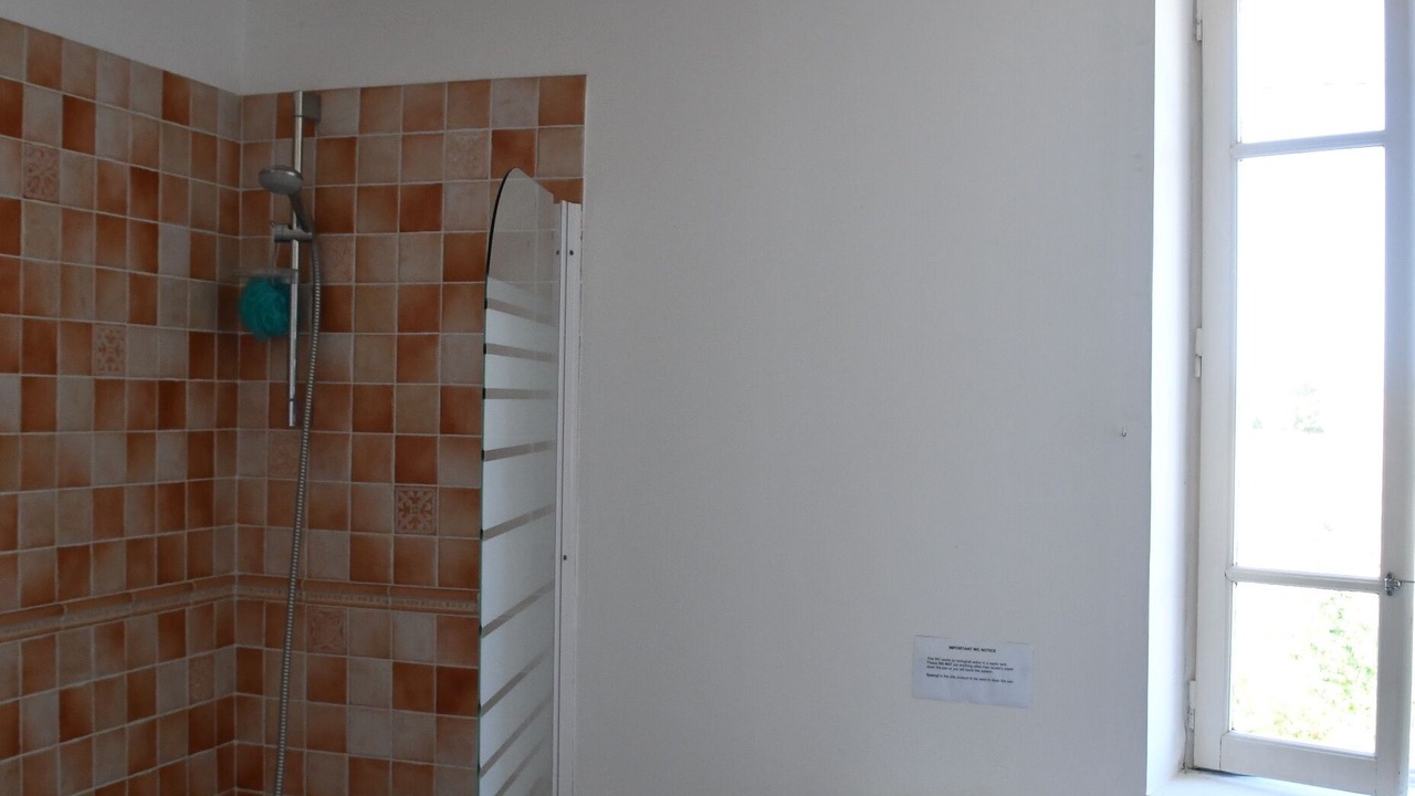Photo of Bathroom in Escueillens-et-Saint-Just-de-Belengard