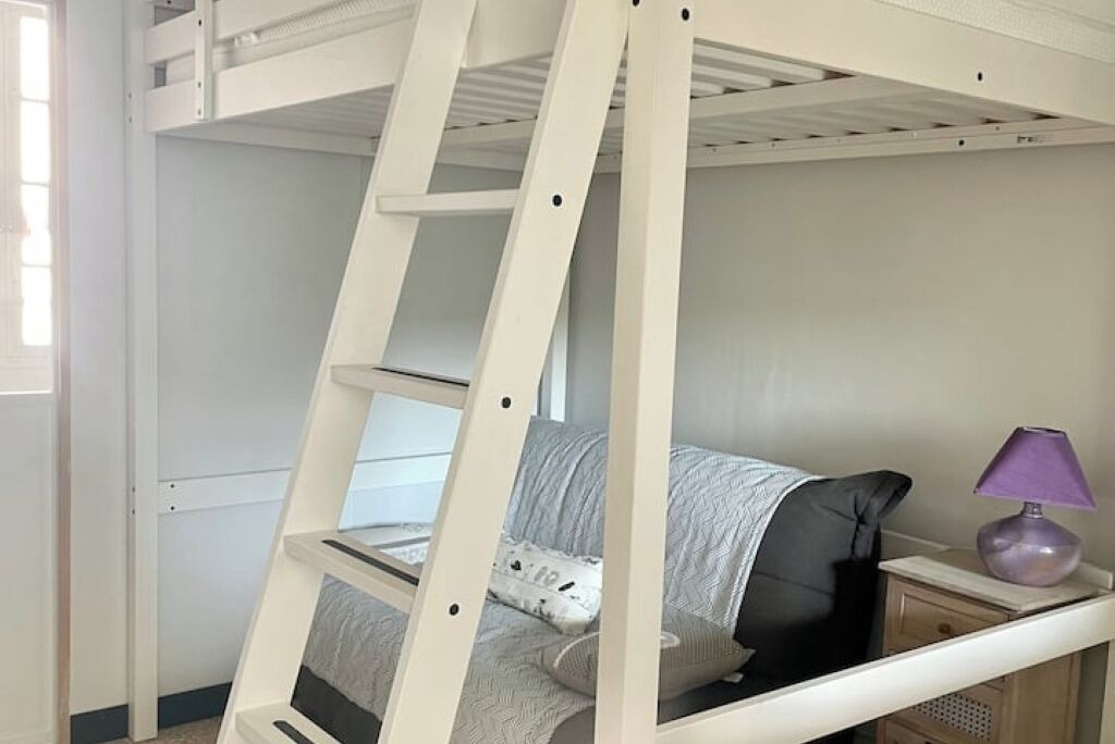 Photo of Bedroom in Porquerolles