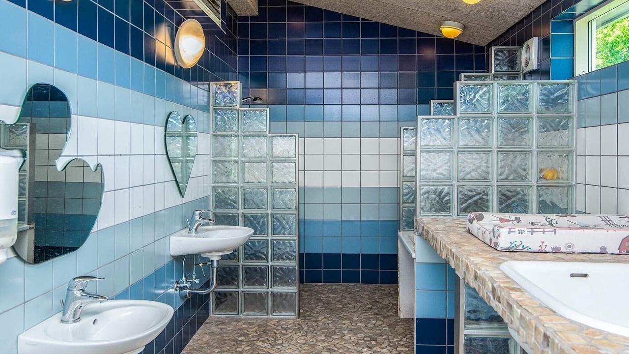 Photo of Bathroom in Hampen