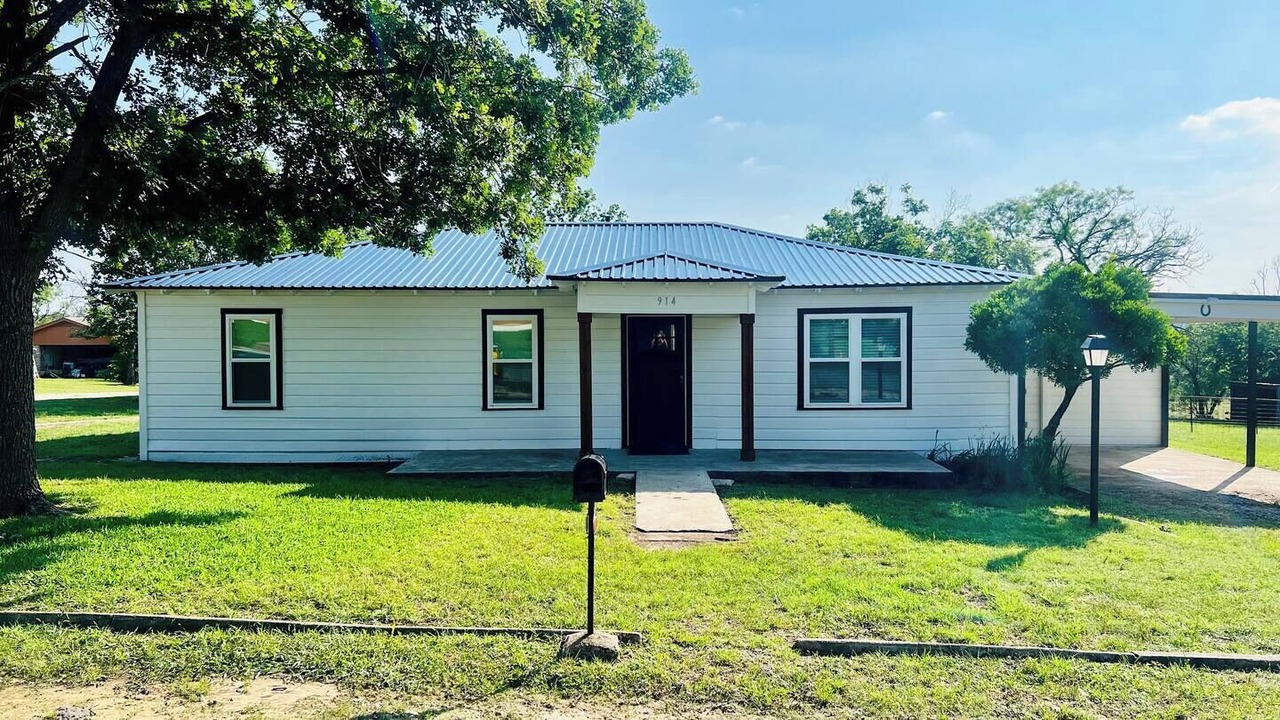 Photo of Outdoor in Hico