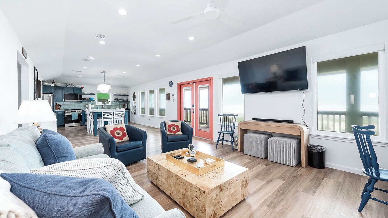 Photo of Livingroom in Cedar Lane