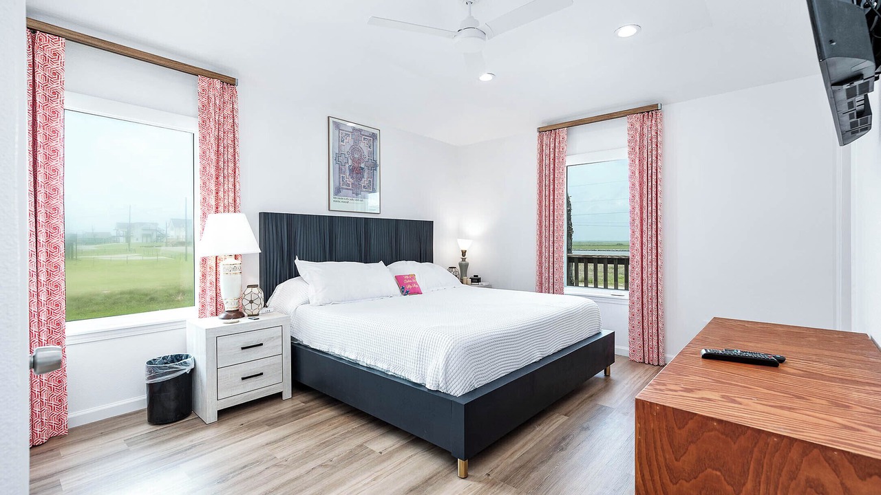 Photo of Bedroom in Cedar Lane