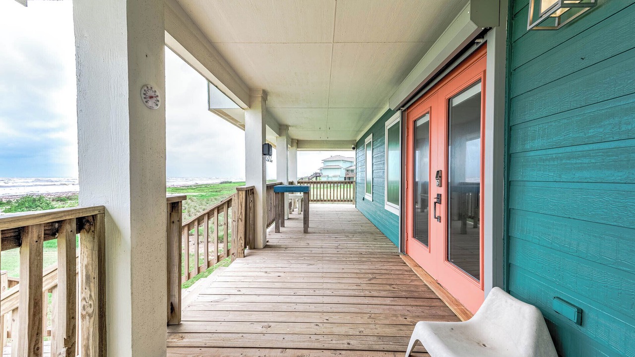 Photo of Patio Balcony in Cedar Lane