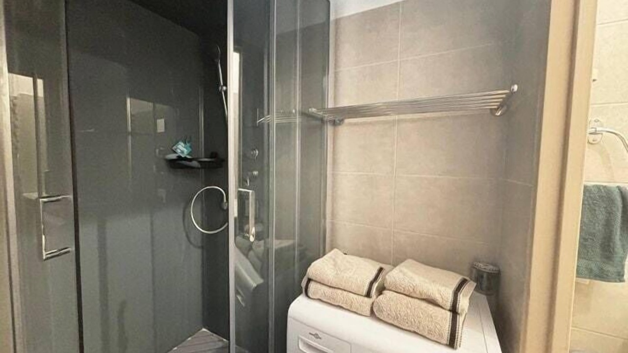 Photo of Bathroom in Saint-Claude