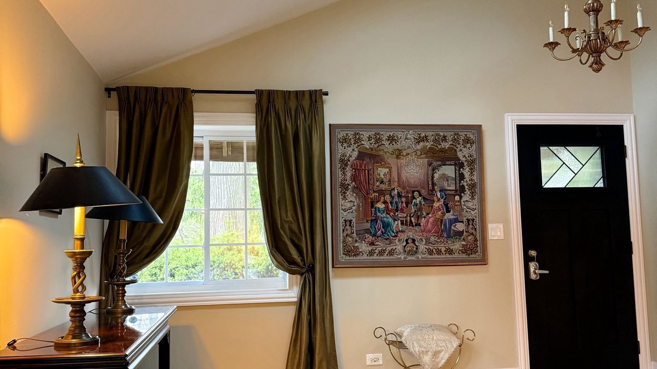 Photo of Others in Des Plaines