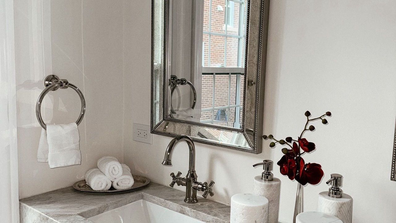 Photo of Bathroom in Des Plaines