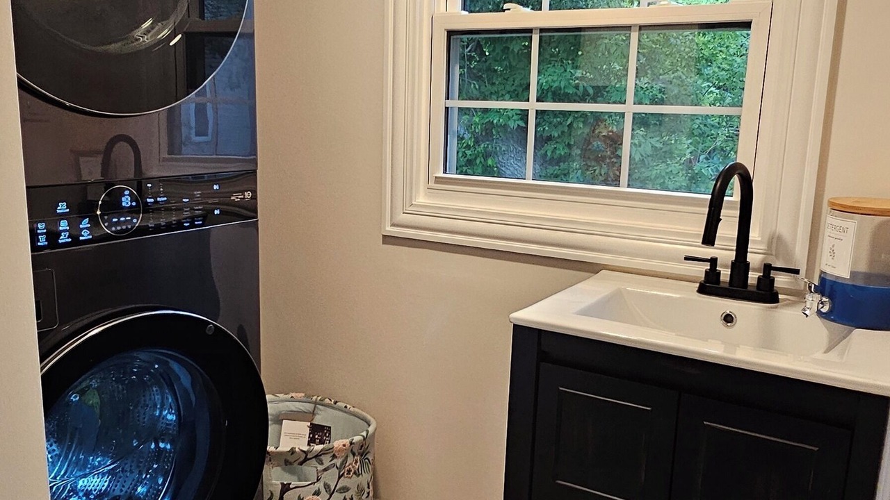 Photo of Bathroom in Des Plaines