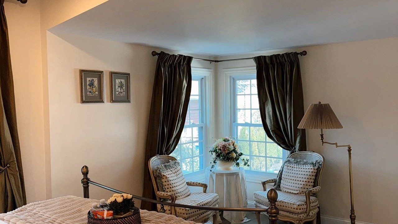 Photo of Bedroom in Des Plaines