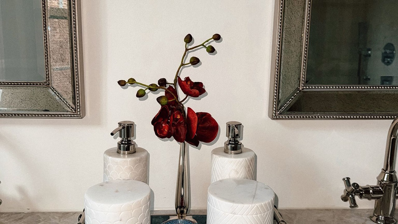 Photo of Bathroom in Des Plaines