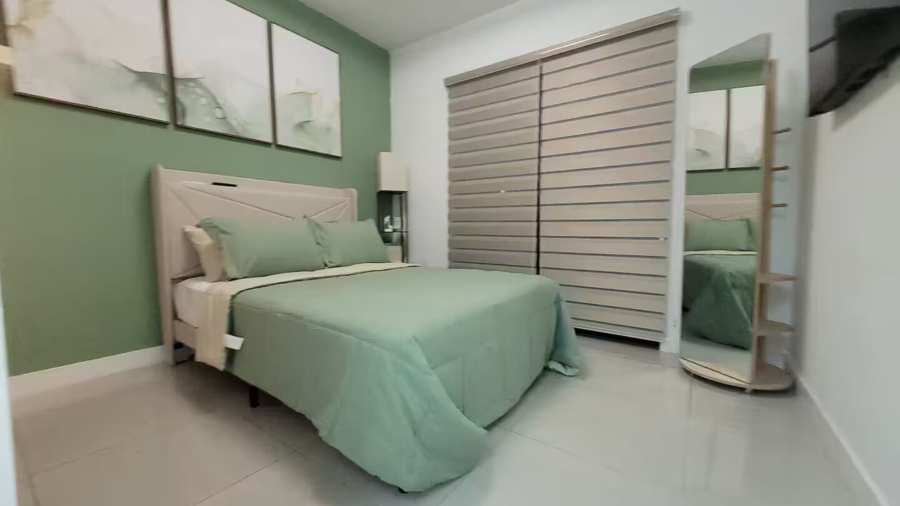 Photo of Bedroom in Florida City