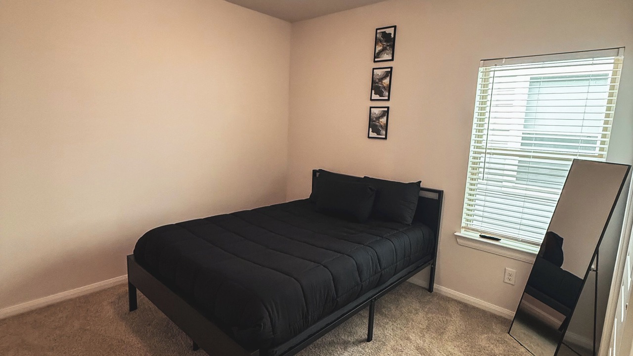 Photo of Bedroom in Cypress