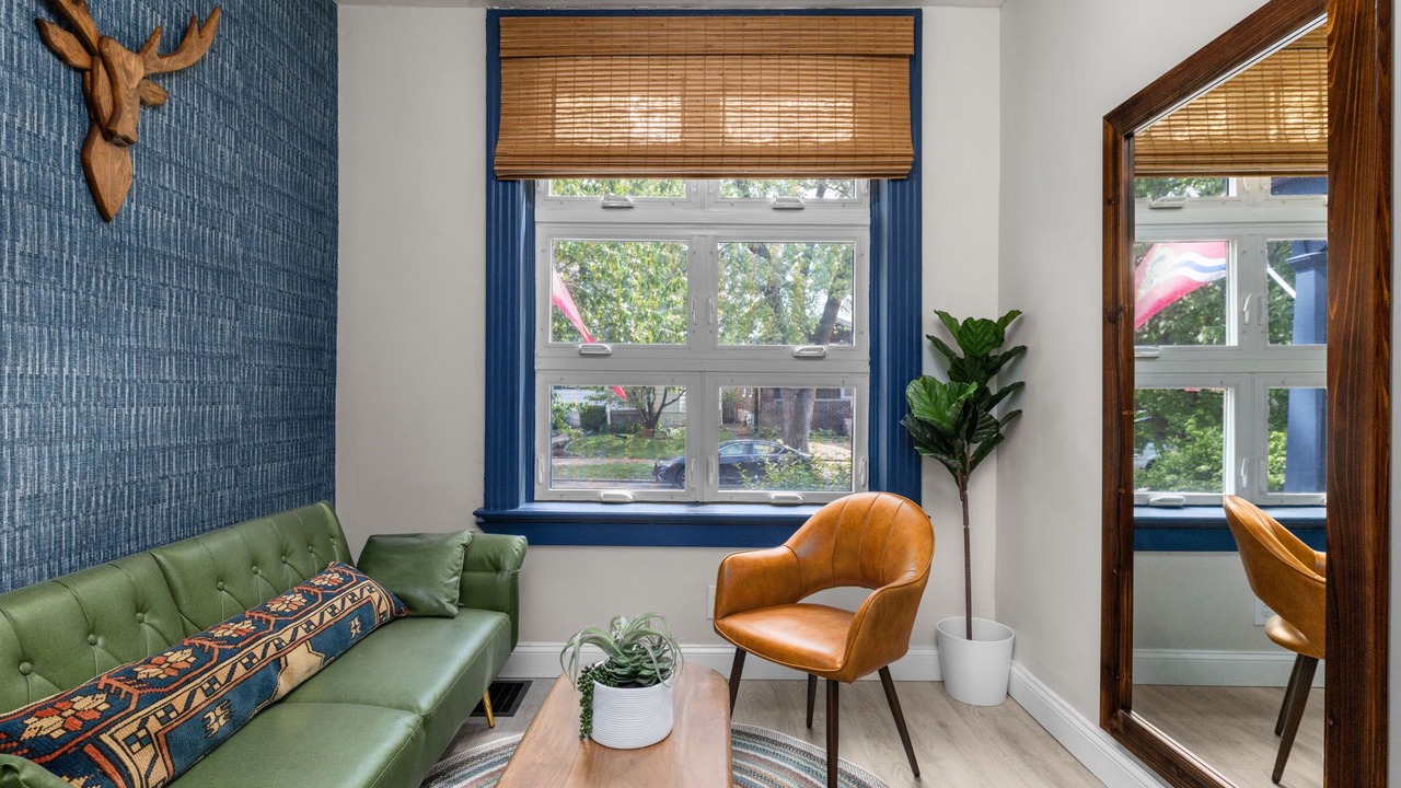 Photo of Livingroom in Tower Grove South