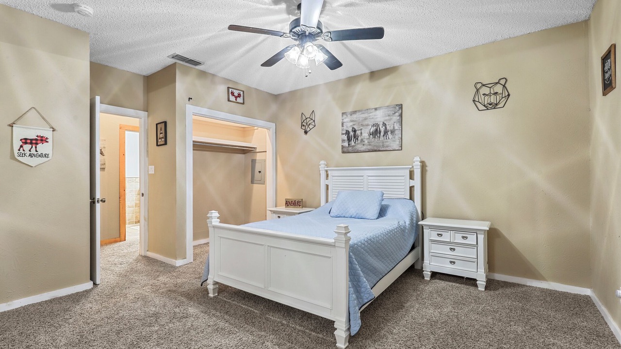 Photo of Bedroom in Graham