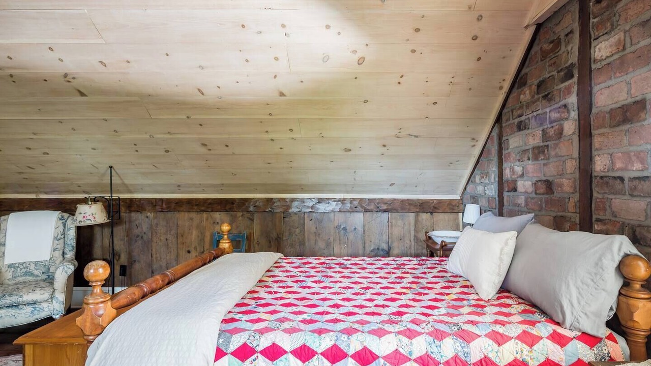Photo of Bedroom in Coxsackie