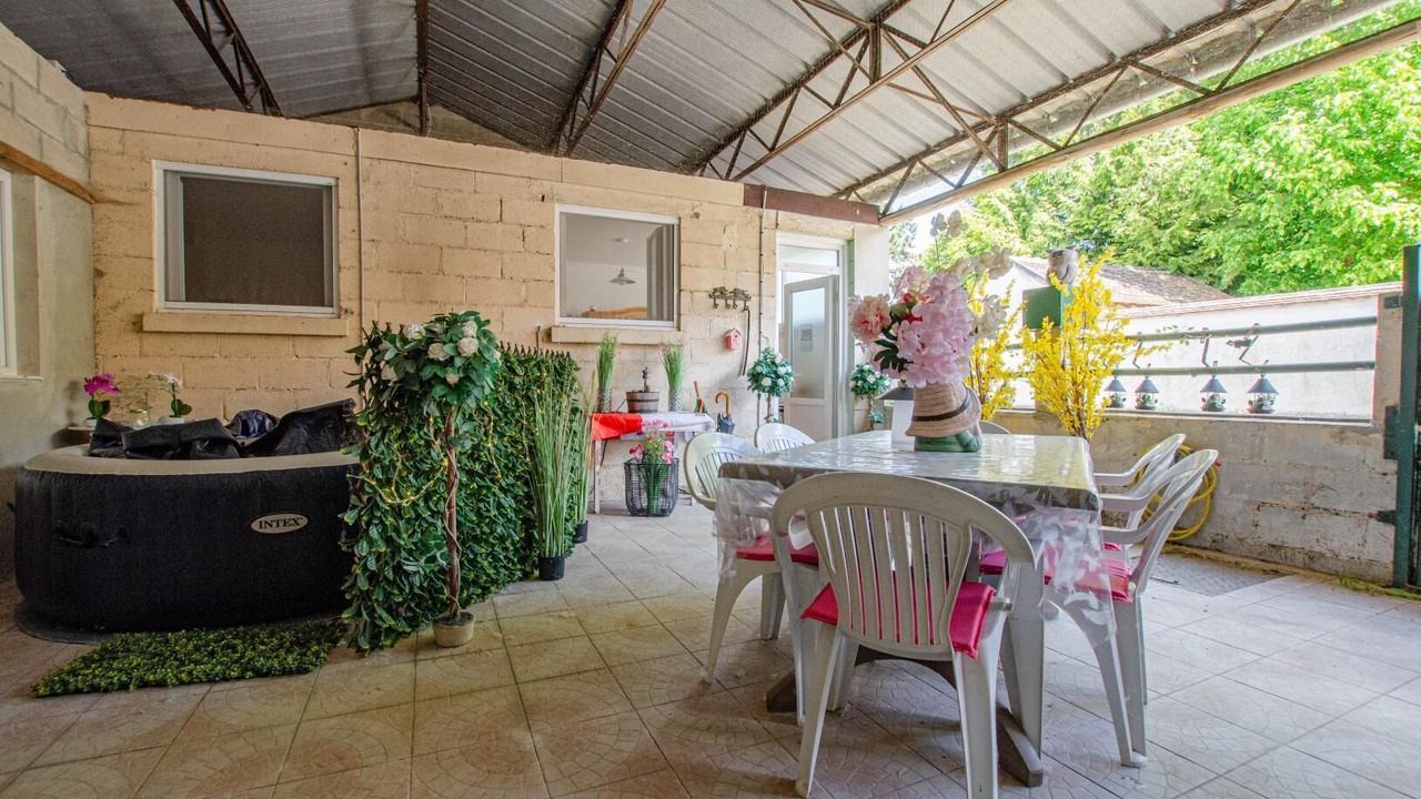 Photo of Outdoor in Le Meriot