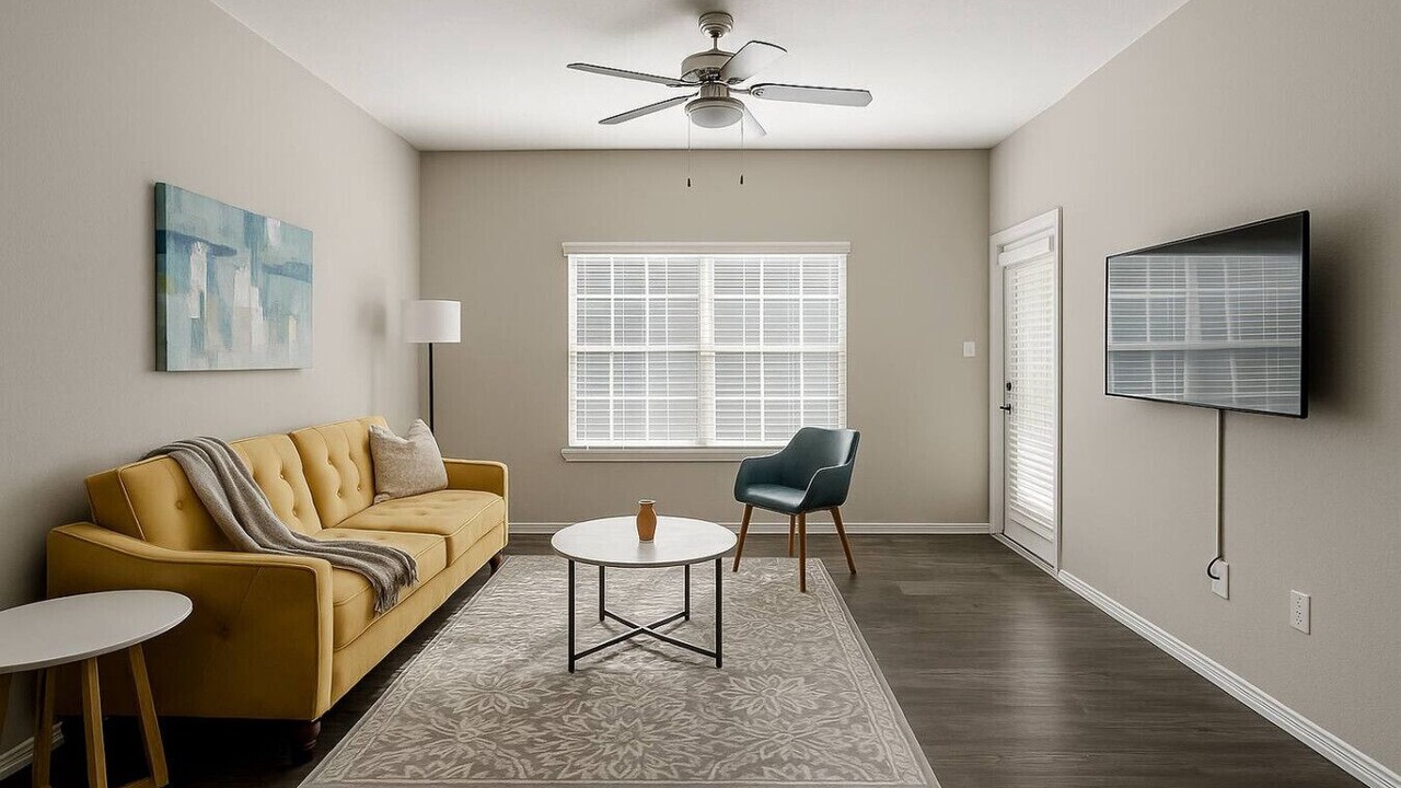 Photo of Livingroom in South Side