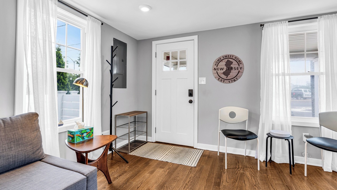 Photo of Livingroom in Ortley Beach