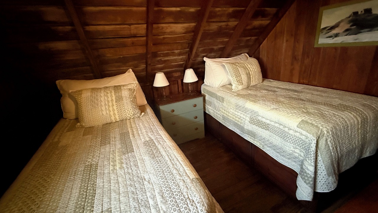 Photo of Bedroom in Truro