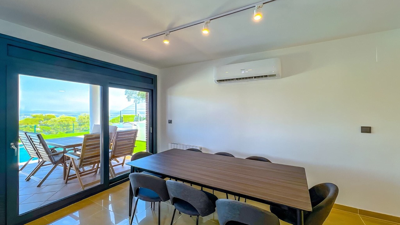 Photo of Livingroom in Mont Barbat