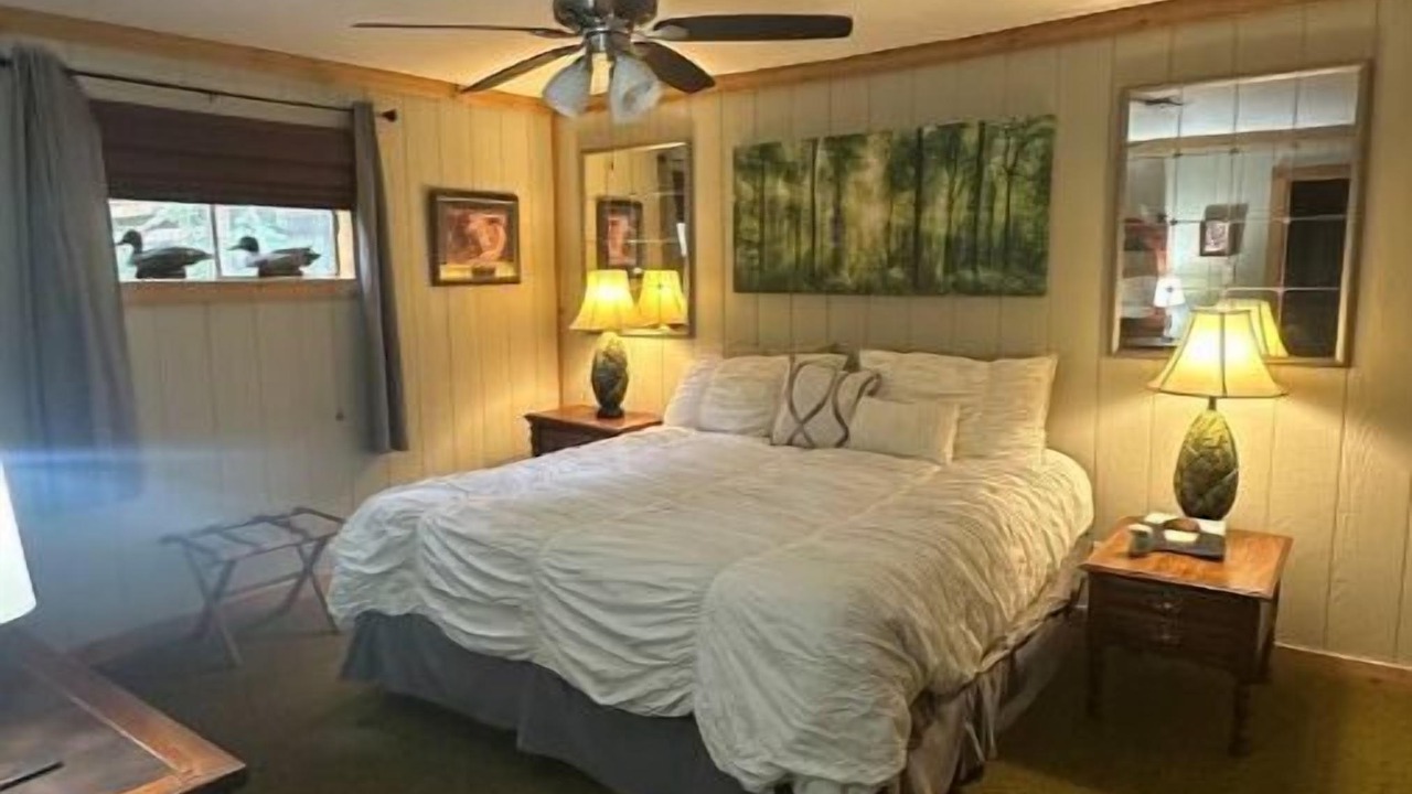 Photo of Bedroom in Zavalla