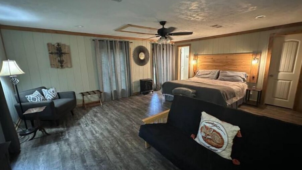 Photo of Bedroom in Zavalla
