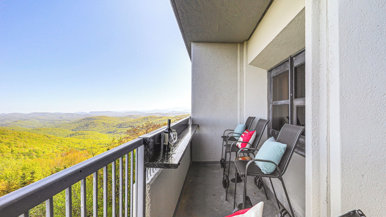 Photo of Patio Balcony in Sugar Mountain