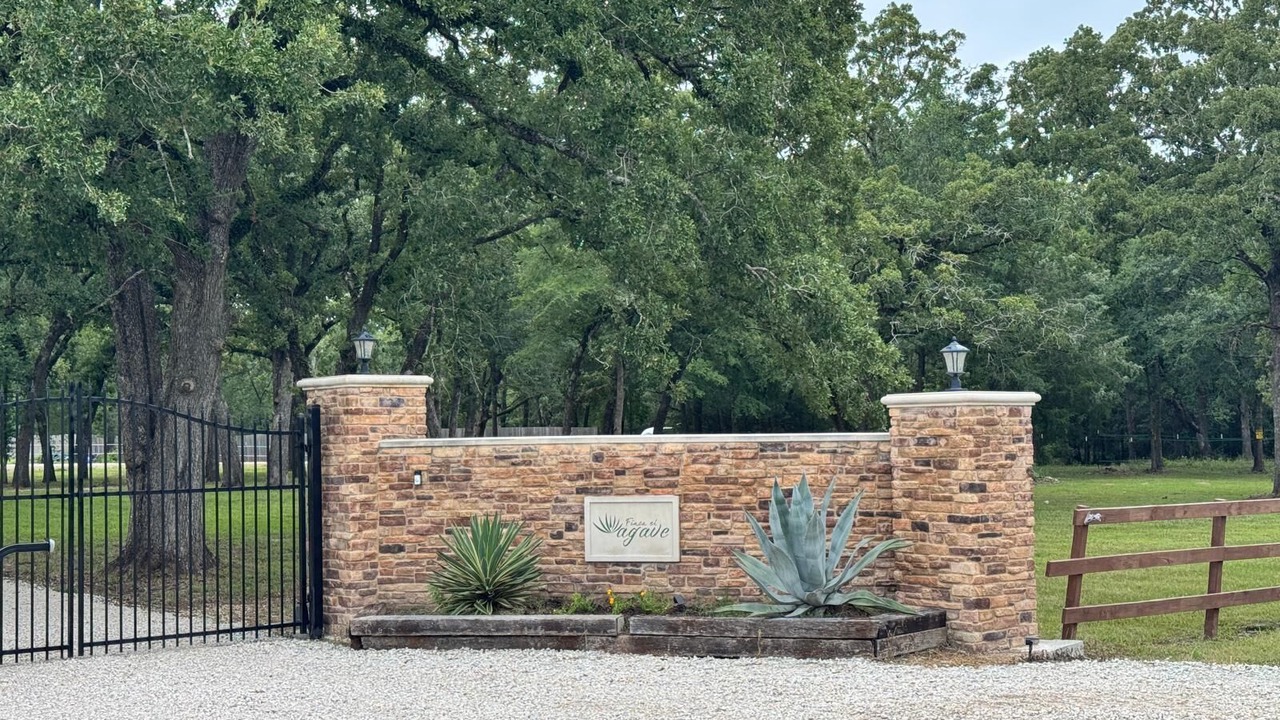 Photo of Others in Waller