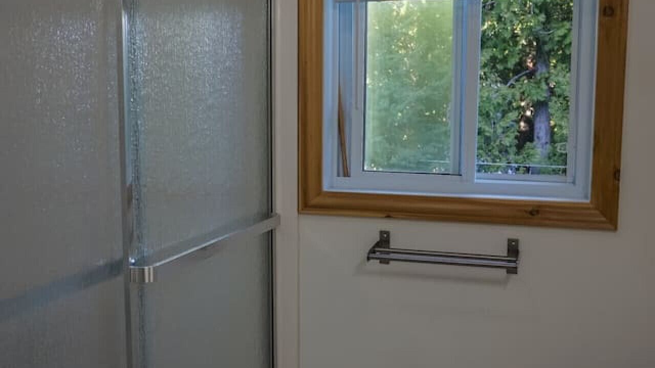 Photo of Bathroom in Tobermory