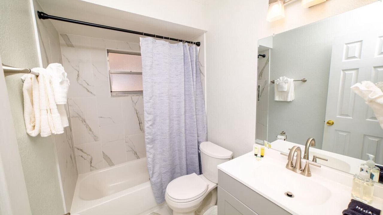 Photo of Bathroom in Oak Ridge