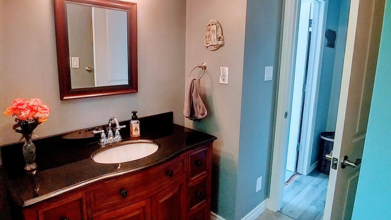 Photo of Bathroom in Whitestone