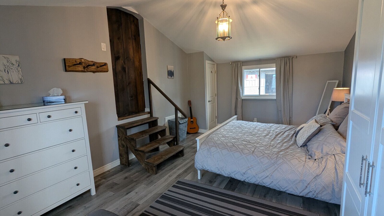 Photo of Bedroom in Whitestone