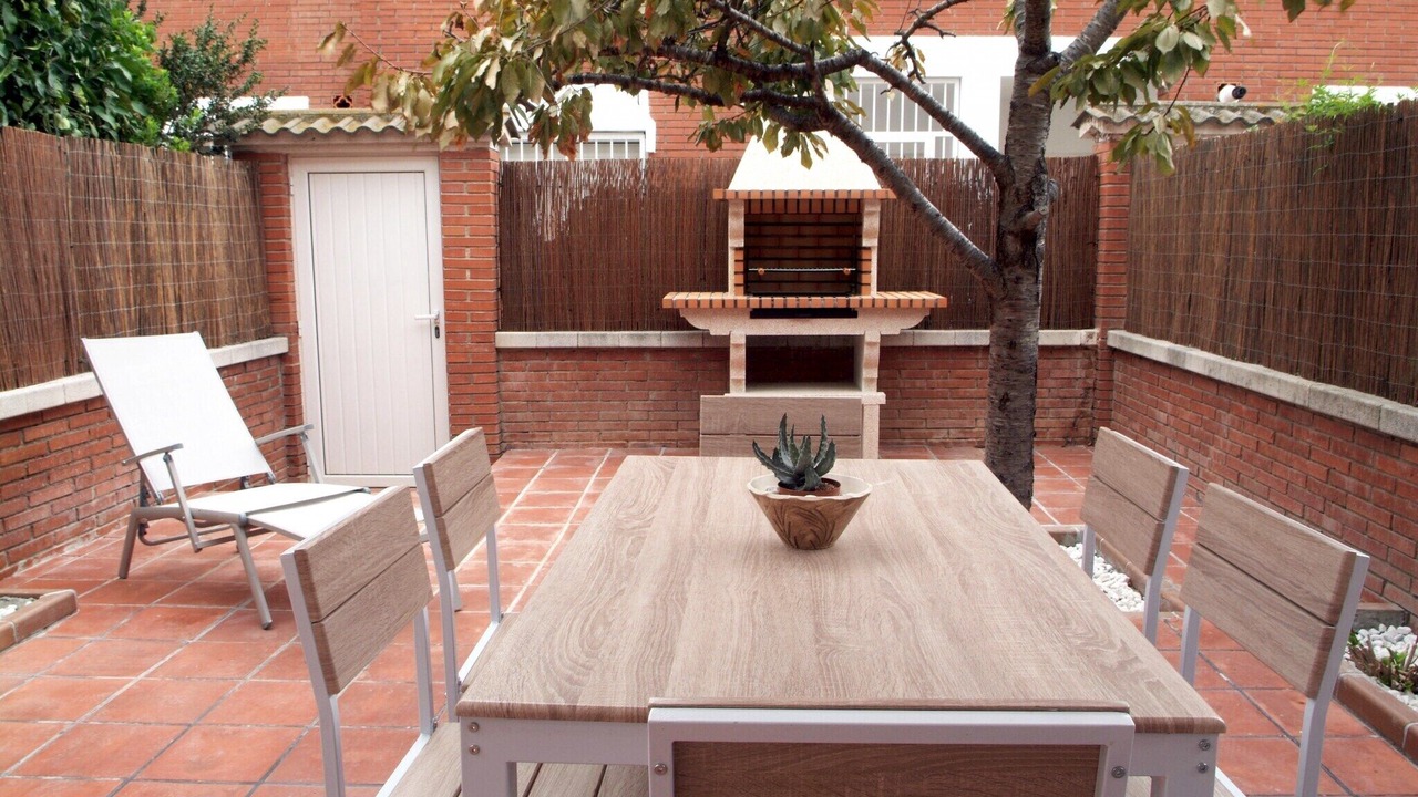 Photo of Patio Balcony in Palafolls