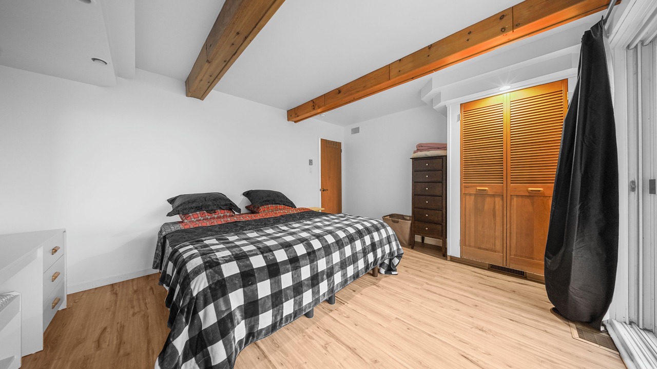 Photo of Bedroom in Lotbiniere Regional County Municipality