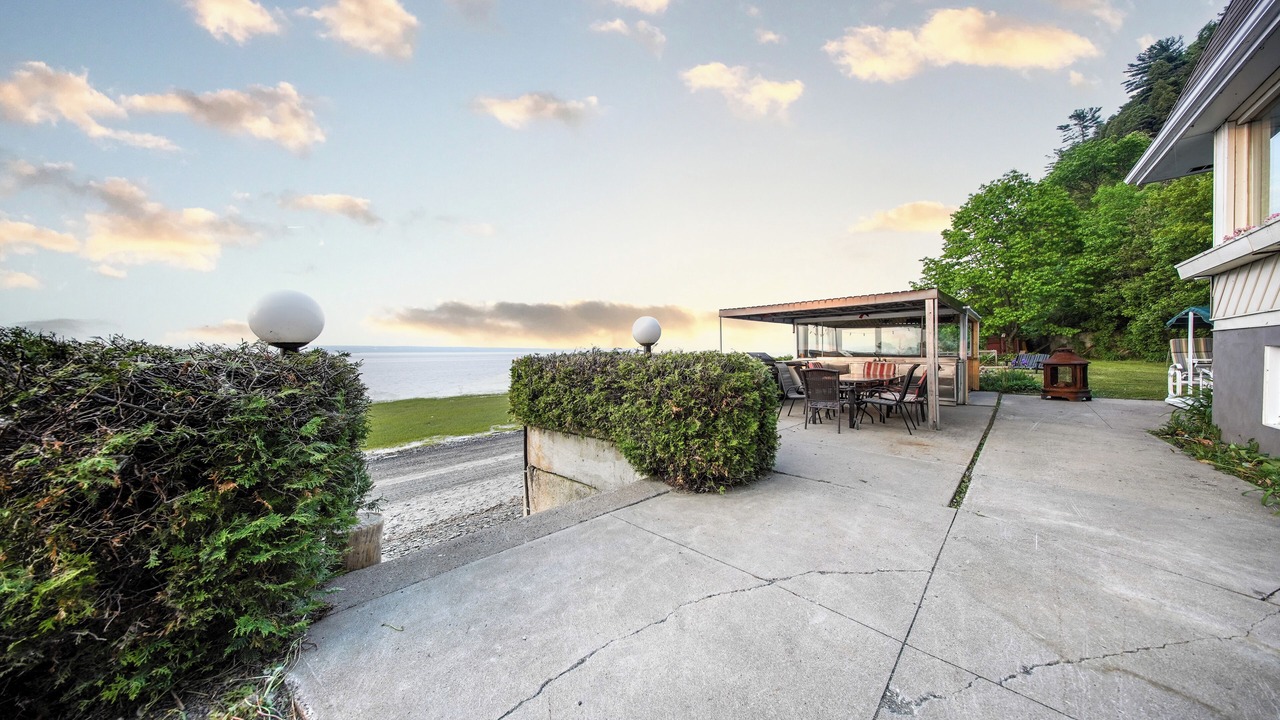 Photo of Patio Balcony in Lotbiniere Regional County Municipality