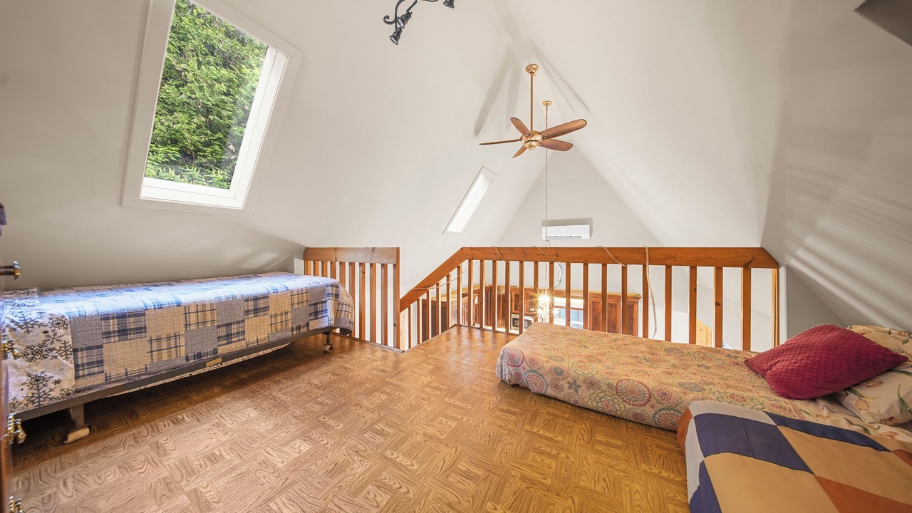 Photo of Bedroom in Lotbiniere Regional County Municipality