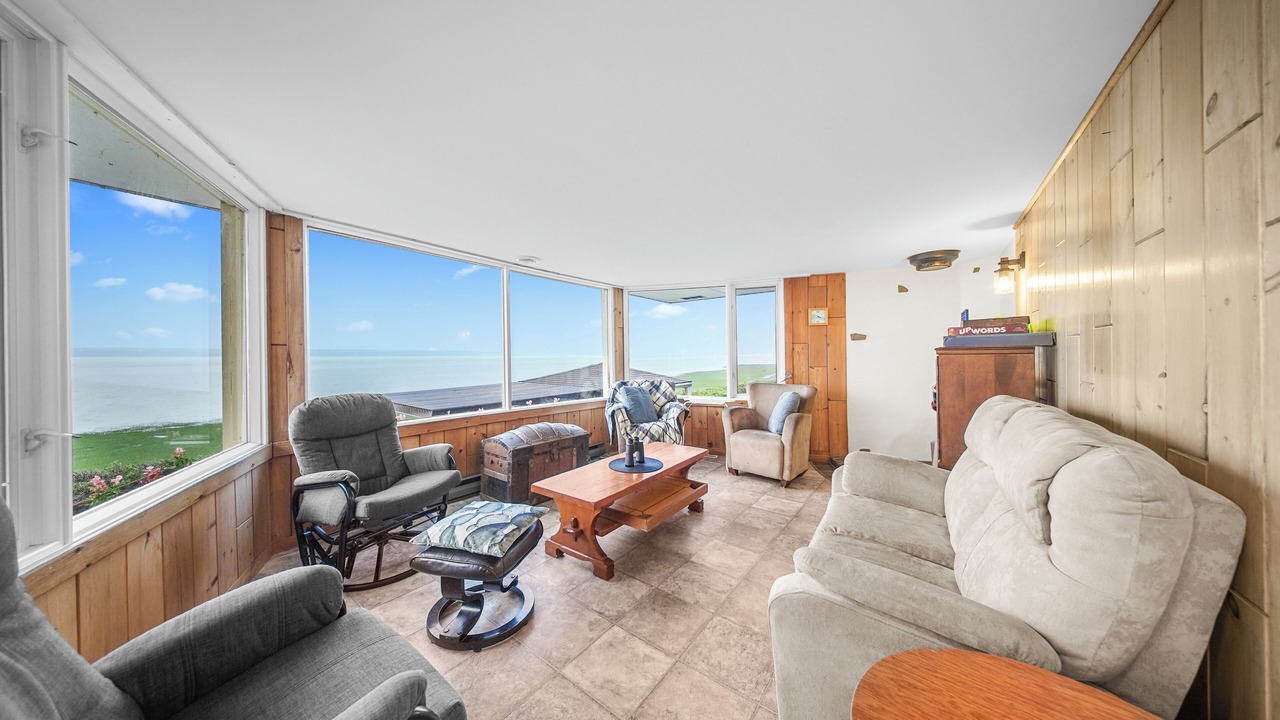 Photo of Livingroom in Lotbiniere Regional County Municipality