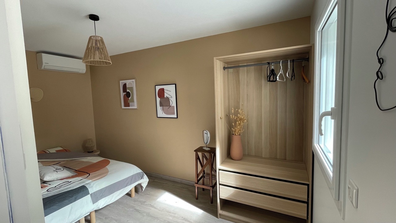 Photo of Bedroom in Saint-Jean-de-Monts