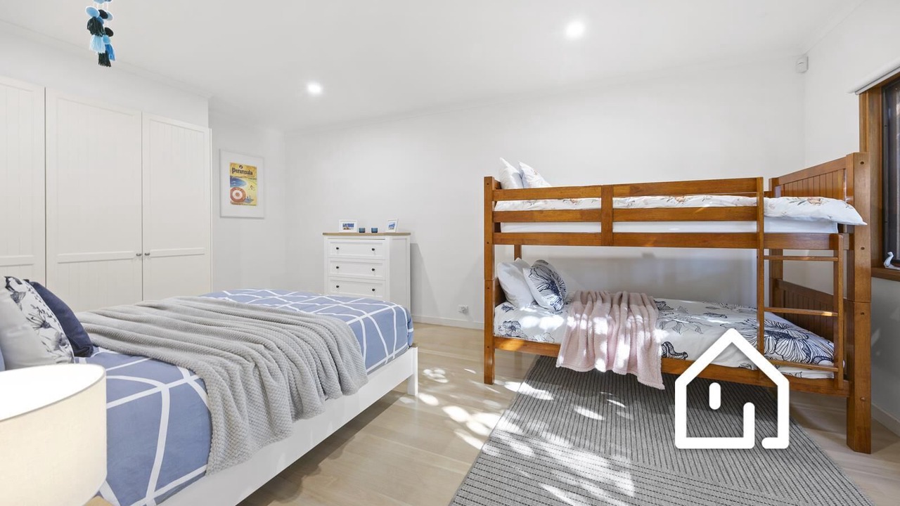 Photo of Others in McCrae