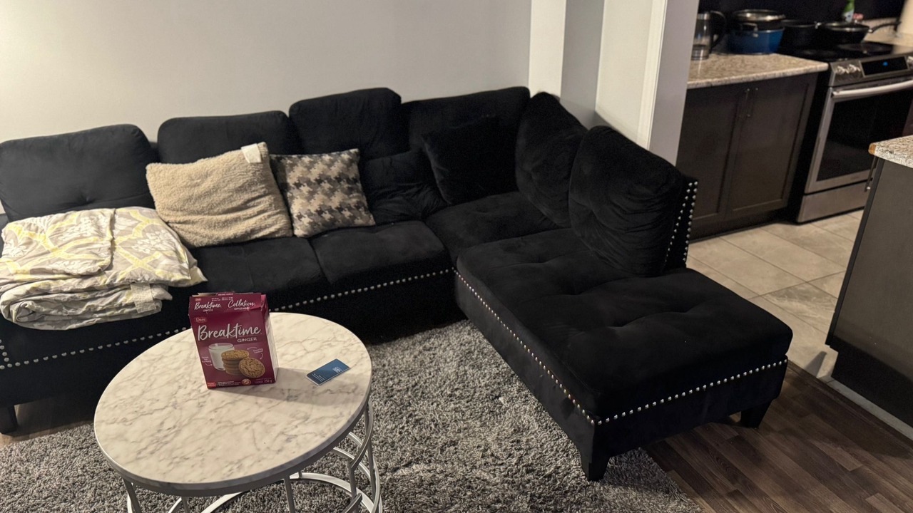 Photo of Livingroom in Niagara Falls