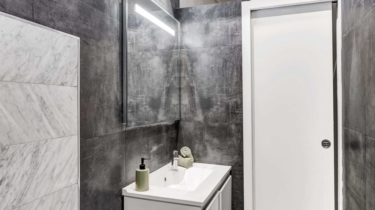 Photo of Bathroom in 6th Arrondissement