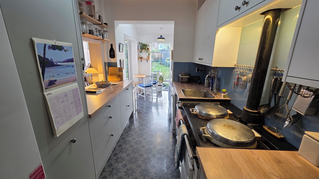 Photo of Kitchen in Hatch Lane