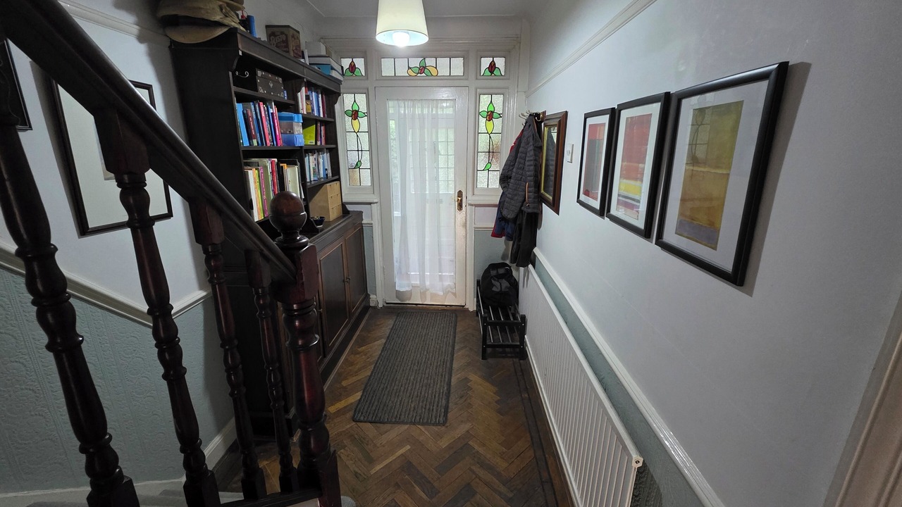 Photo of Others in Hatch Lane