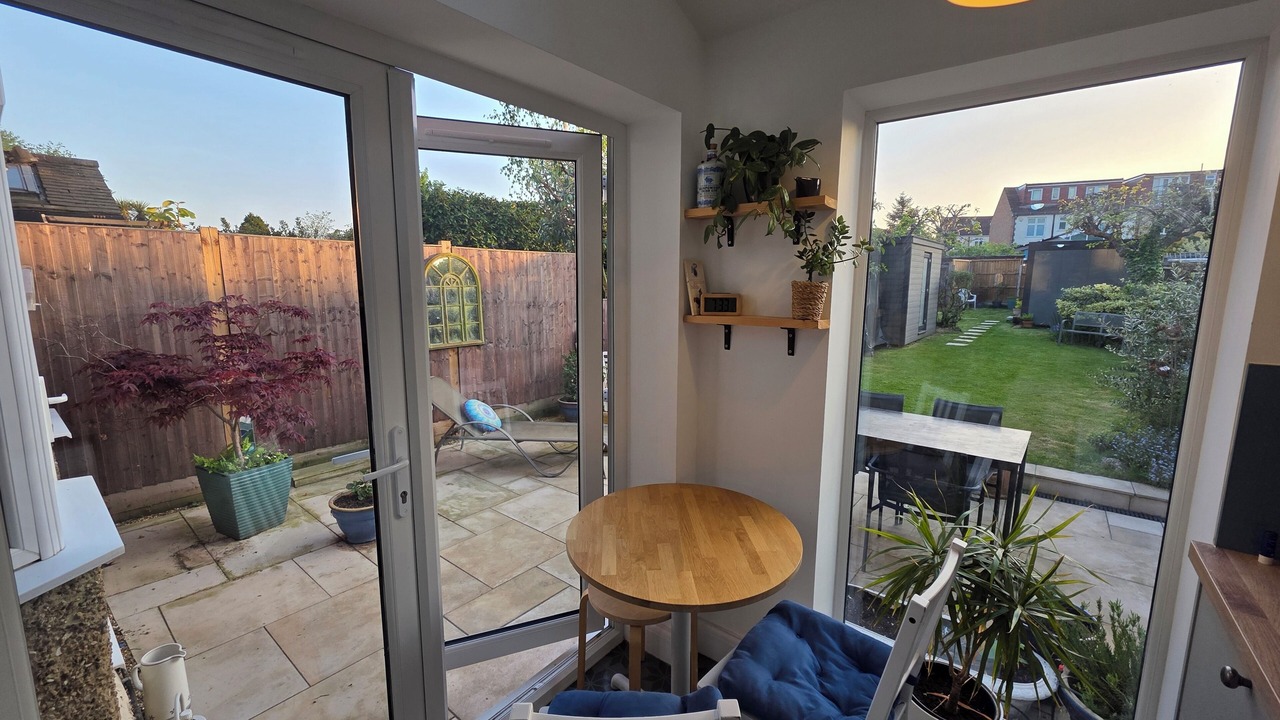 Photo of Others in Hatch Lane