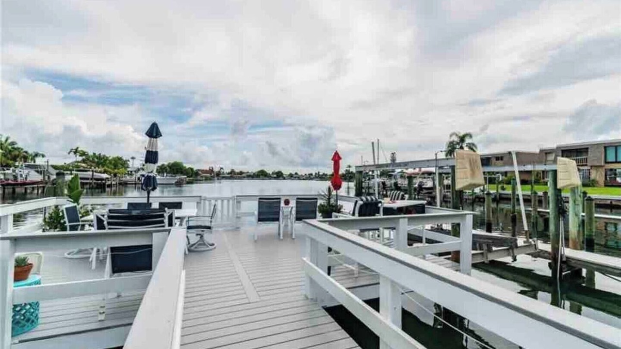Photo of Outdoor in Apollo Beach
