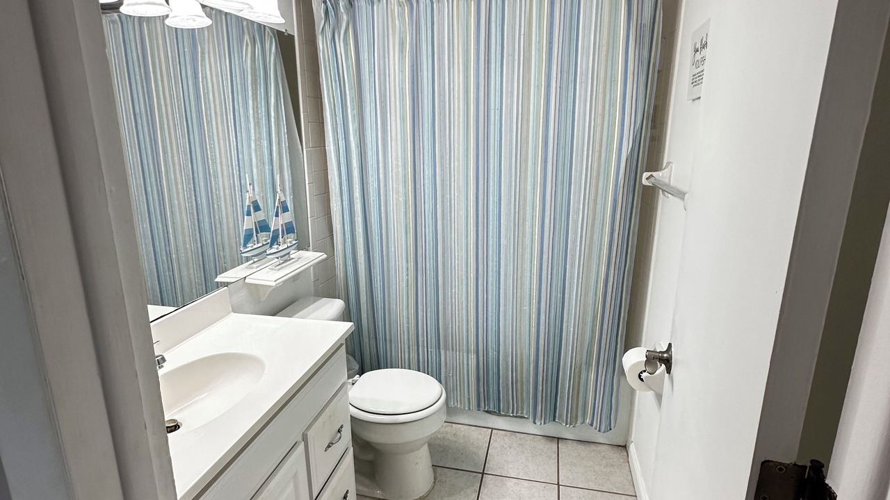 Photo of Bathroom in Apollo Beach