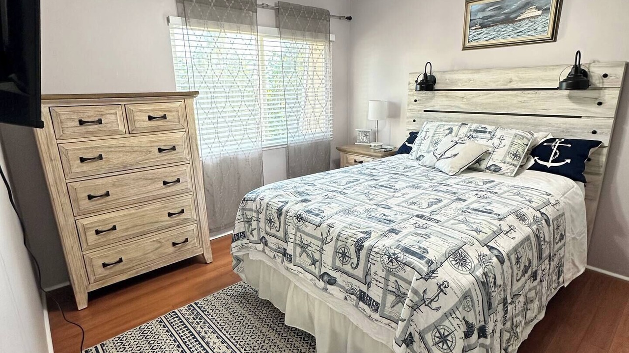 Photo of Bedroom in Apollo Beach