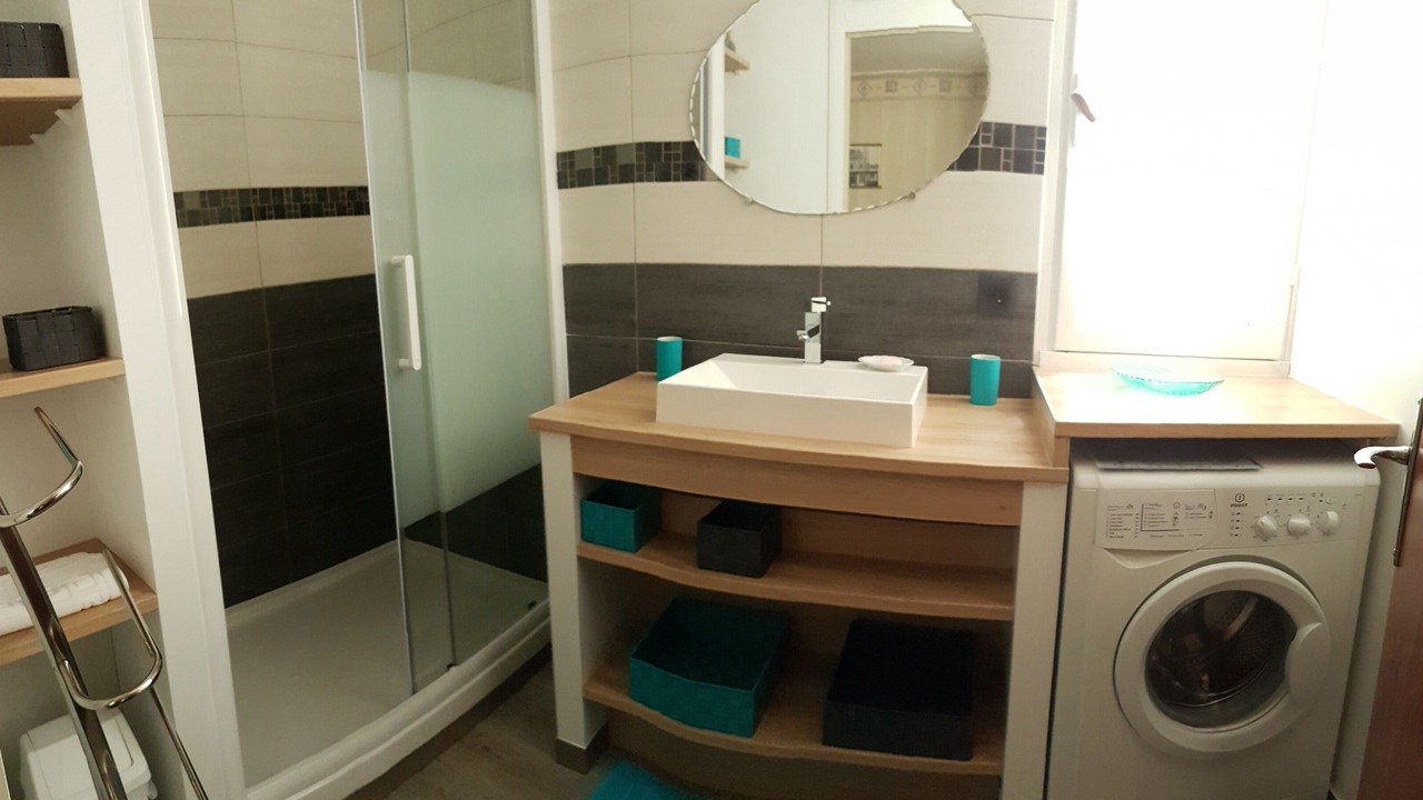 Photo of Bathroom in Saint-Hilaire-Peyroux