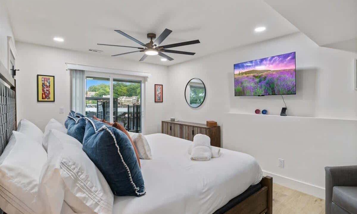 Photo of Bedroom in Osage Beach
