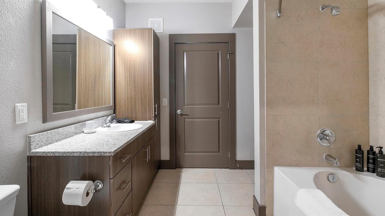 Photo of Bathroom in Memorial