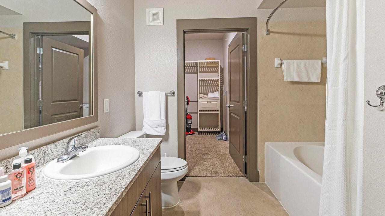 Photo of Bathroom in Memorial